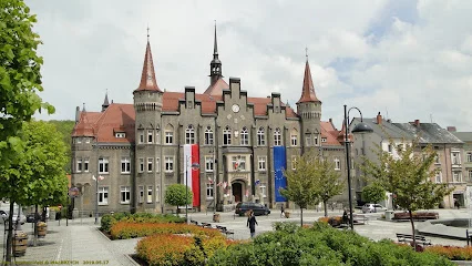Ratusz w Wałbrzychu (neogotycki ratusz)